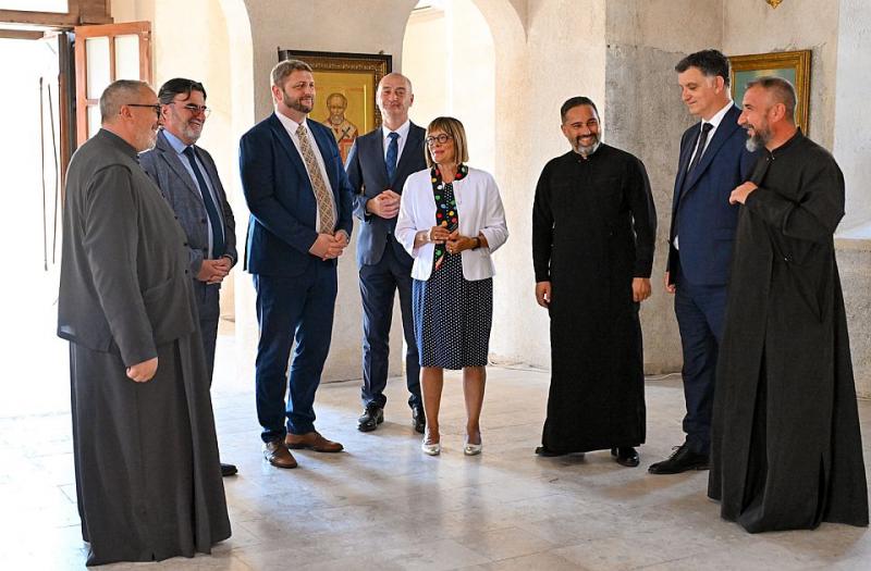 Vajdaság kormánya támogatást nyújt a montenegrói pravoszláv templom felújításához.