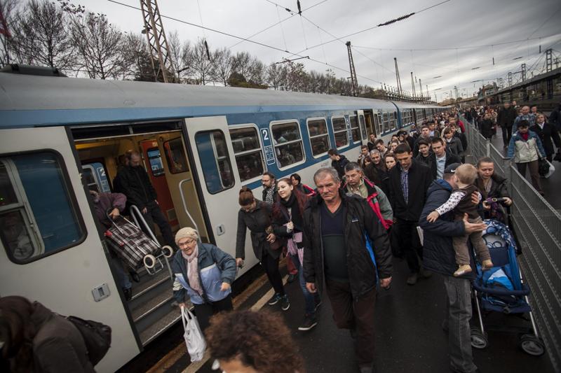 A MÁV idén ismételten nem tudta határidőre nyilvánosságra hozni a következő év menetrendjét.