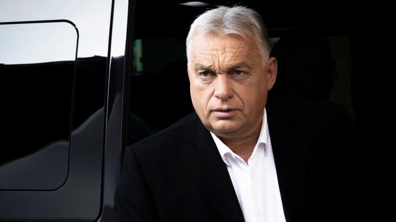 Indiában még sokáig lehet Orbán Viktor, mintha az idő megállt volna a politikai színtéren.