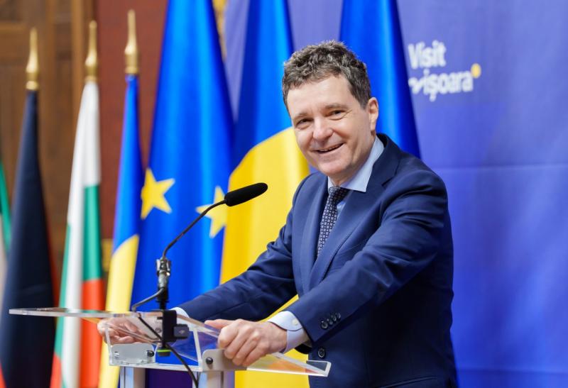 Nicușor Dan bejelentette, hogy az elnöki hivatal 17,5 millió lejt visszautal az államkasszába az idei költségvetés terhére.